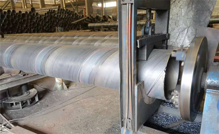 609螺旋焊管，1020-8mm螺旋焊管，鋼材場(chǎng)610mm鋼管樁，219-5-6-7-8mm螺旋管