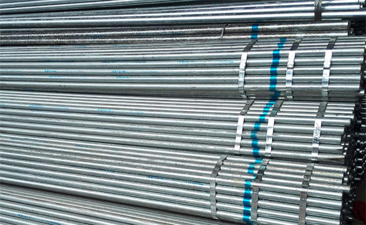 有沒有加工鋼護(hù)筒的，1000鎖扣螺旋管廠家，1200mm鎖扣螺旋鋼管，鋼材場H型鋼