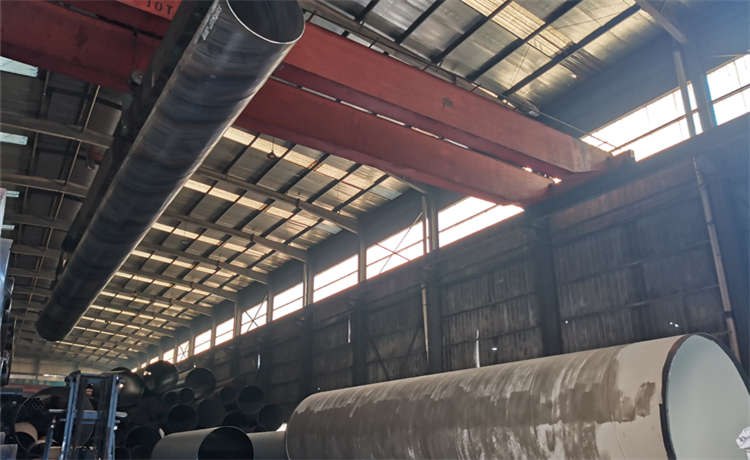 2420-10mm螺旋鋼管，1300供水鋼管，2320螺旋鋼管生產(chǎn)廠家，鋼材場打樁螺旋管廠家