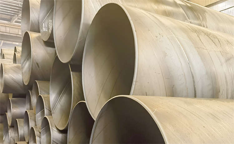 1220-10-8-12-14mm螺旋管，1820mm螺旋焊管，鋼材場(chǎng)排污水螺旋管，1650打樁螺旋管廠家