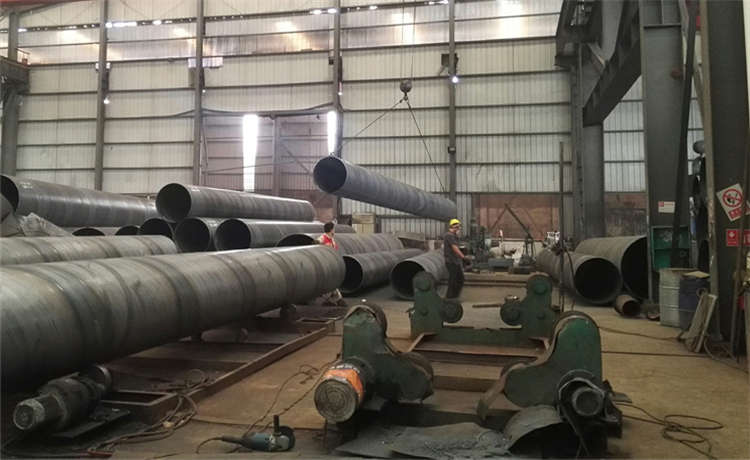 3PE防腐螺旋管廠家，鋼材場(chǎng)防腐螺旋管廠家，820-10螺旋鋼管，外徑1420mm螺旋管