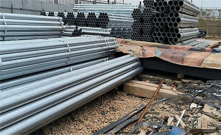 1720 800-14mm螺旋管，東莞鋼鐵世界720mm螺旋鋼管，200mm螺旋焊管，鋼護(hù)筒廠商