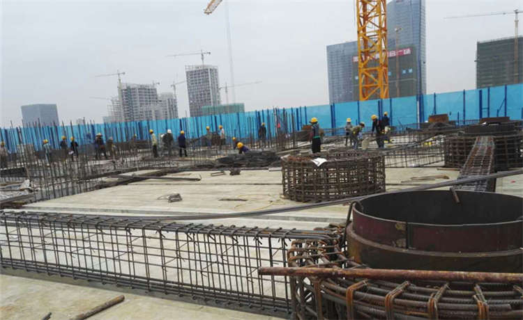 q355b材質(zhì)螺旋鋼管廠家，工字鋼廠家，鋼材場(chǎng)Q235B打樁鋼護(hù)筒，1220-8mm螺旋鋼管