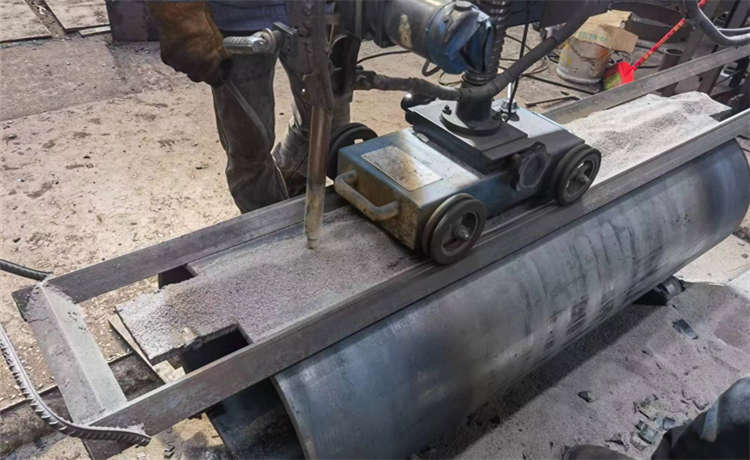 1420螺旋鋼管，惠州國標(biāo)螺旋管，區(qū)循環(huán)水防腐螺旋鋼管，焊接螺旋鋼管廠家