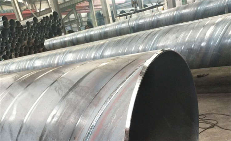 dn2000螺旋管，賀州KY2021原漿型環(huán)氧重防腐螺旋管，D2000mm螺旋管，鋼材場(chǎng)卷板鋼管廠家