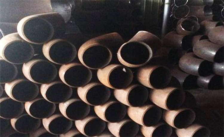 1000鎖扣鋼管樁，dn1700mm螺旋焊管，自來水鋼管廠家，16鋼管樁廠家