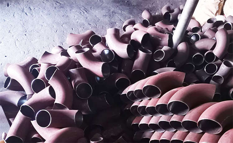 1724mm螺旋鋼管，1324mm螺旋焊管，立柱管廠家，鋼材場(chǎng)旋挖樁鋼護(hù)筒廠家